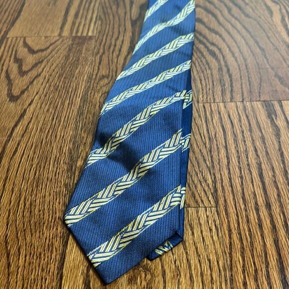 BOTTEGA VENETA VINTAGE SILK Tie - Picture 1 of 4